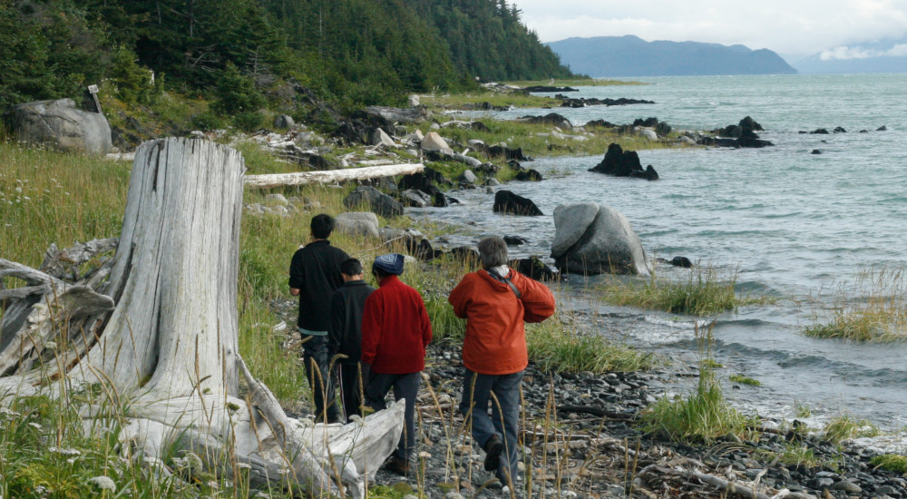 Hiking along the Chilkat Inlet in Haines